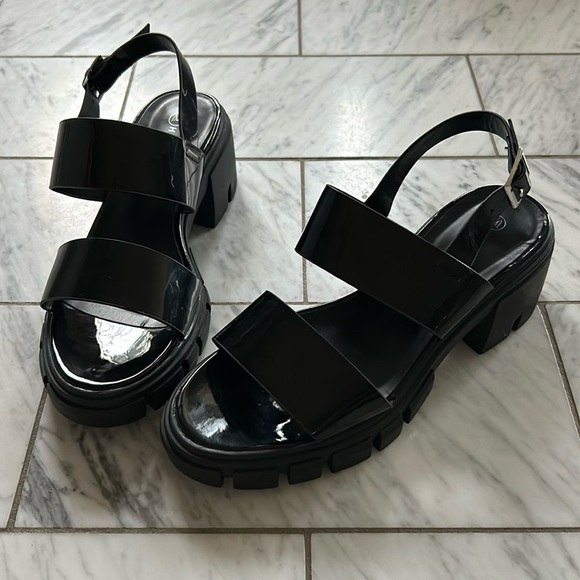 Harlow Shoes - HARLOW Katrina Vegan Leather Strap Heel, Size 8